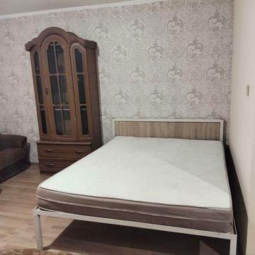 1 кімнатна, 10 тис включно з комунальними