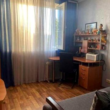 Продам 2 из квартиру м Дворец Спорта,Танкопия 5