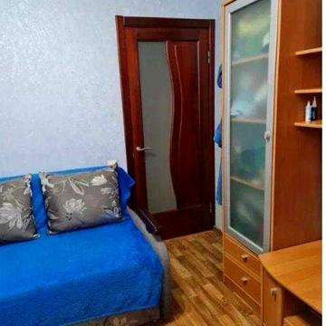 Продам 2 из квартиру м Дворец Спорта,Танкопия 5