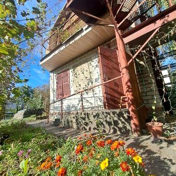 Дача в межах міста