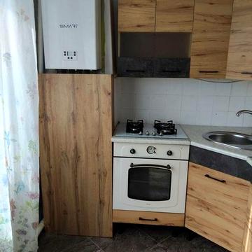 Здаю в оренду 2-х кімнатну квартиру з гаражем місто Виноградів