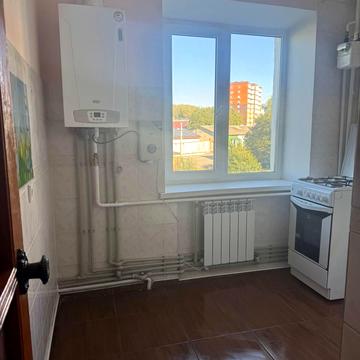 Незалежності вул., 100