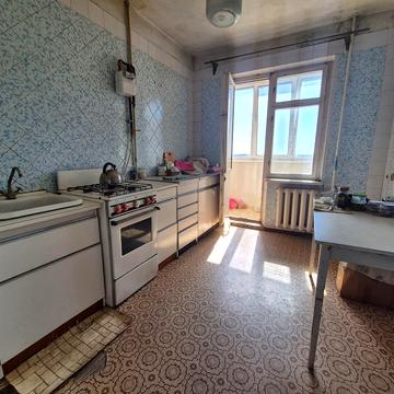 Парусна вул. (Героїв Сталінграду), 3