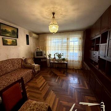 Оренда 2к квартири на вул. Руставі Осипенківський