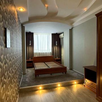 Оренда квартири / 100м2, 3-к, 7пов / Володимирська, 73. ЦЕНТР