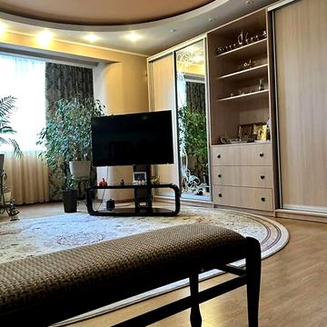 Продаж 3к Квартира Пирогова вулиця