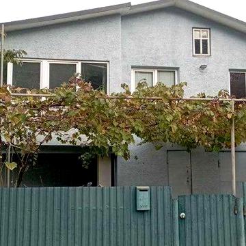 Довгострокова оренда будинку Канів