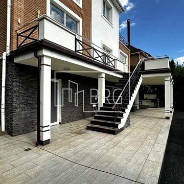 Продажа дома 4 спальни бассейн КГ Зеленый гай Лесники без комиссии