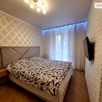 Довгострокова оренда 2к Квартира Верхарна вулиця