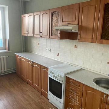 Миколи Бажана просп., 12