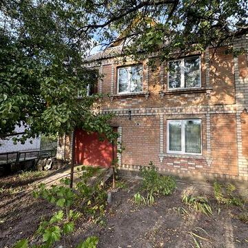 Продам двоповерховий будинок