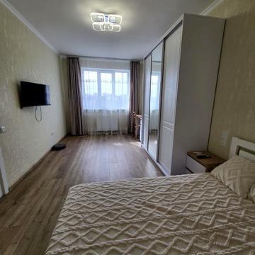 Архітектора Вербицького вул., 1-В