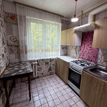 ЄВідновлення. Продається 2-кімнатна квартира біля ринку Ніва