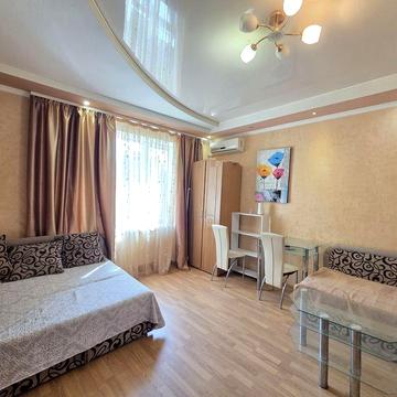 Продам 2х к.кв Центр,  Мироносицкая,  метро Университет
