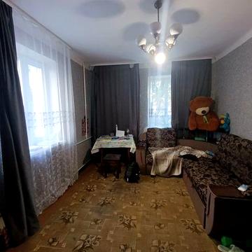 3-кімн квартира 1й поверх центр