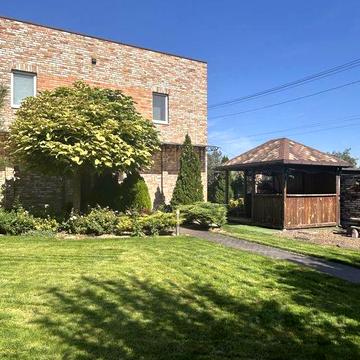 Продам будинок в місті