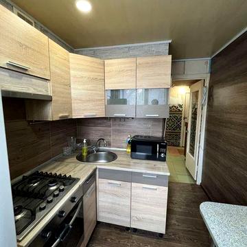 4 кімн. 17 кв-л, Тернівський р-н