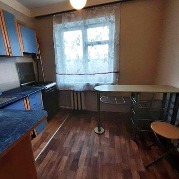 Продам 1 кімнатну квартиру, вул Ю. Кондратюка, 4-Б, 9/9 цегла