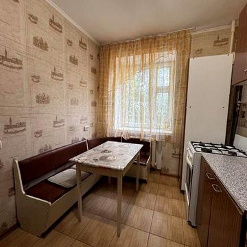 Оренда трикімнатної квартири