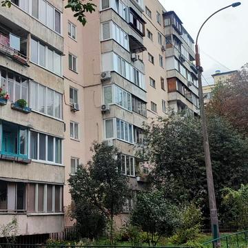 Вишгородська вул., 38-А