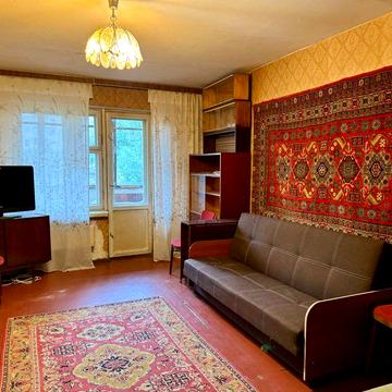 Продаж 1-к. квартири по вулиці Стуса 28. До ст.м. Академмістечко 300м