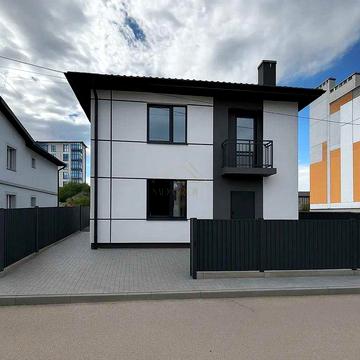 Продаж особняка 120м2 з ГАРАЖЕМ в центрі Івано-Франківська