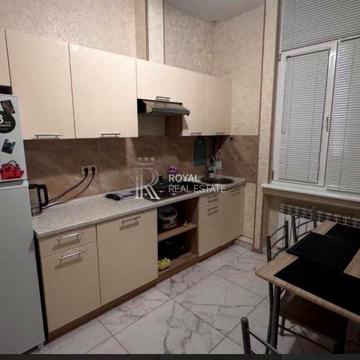 Продаж квартири Подільський район, вул. Світлицького, 35 Київ