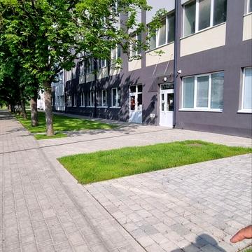 Сергія Мартина вул., 4