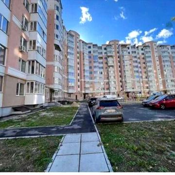 Трикімнатна кваритра в новому будинку на Леваді!