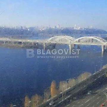 Продаж двоповерхового пентхаусу у сучасному комплексі GREAT