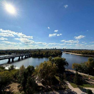 Сонячна Рівєра метро Лівобережна, від власника вид на ПОДІЛ ЖК Сонячна РІвьєра
