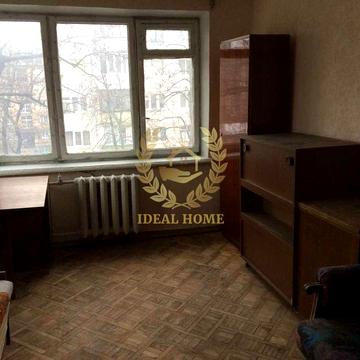 Продаж затишної 2-кімнатної квартири поряд із Дарн.площею в Києві