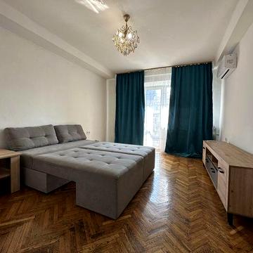 Здам 1к, Саксаганського, метро Університет