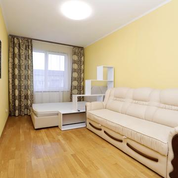 Сніжна вул., 52а