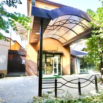 Новгородська, 49а