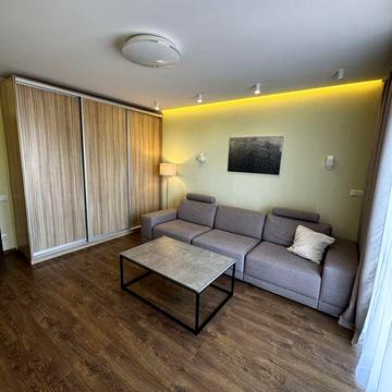 Продаж 2к квартири 62.4 кв. м на вул. Метрологічна ЖК Кришталеві Джерела