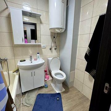Продается 1 комн квартира , жм Парус, ул Гидропарковая  17