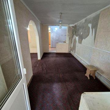 Продаж 3-кімнатної квартири з гаражем