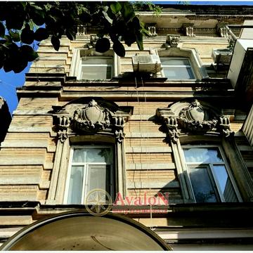 Кінна вулиця, 11, Приморський район, Одеса, Одеська область 33000.0 USD