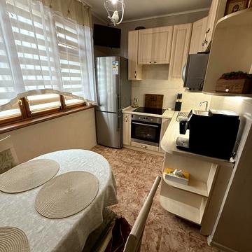 Зубарєва вул., 39а
