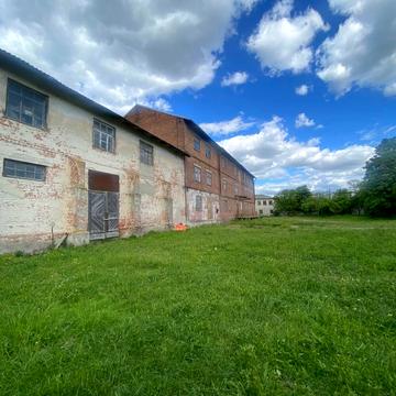 Лопатинська, 29