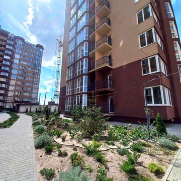Продам двухкімнатну квартиру у новому ЖК В Одесі