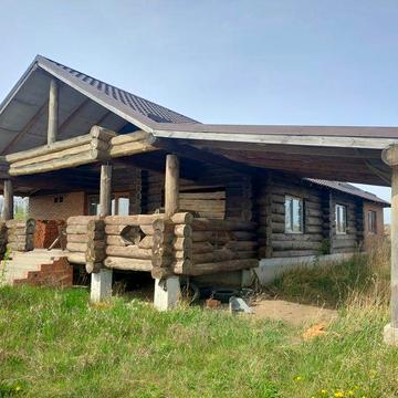 Будинок в зруб база відпочинку