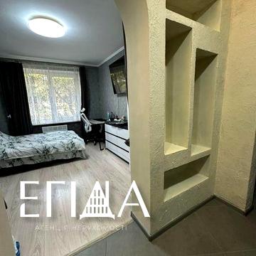 Продаж 1к кв на 1му поверсі