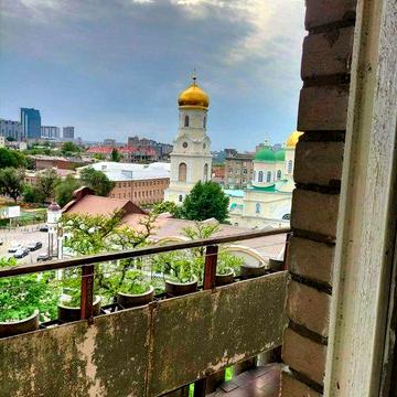 Сдам четырех комнатную квартиру. район Троицкой церкви, ул.Грушевского