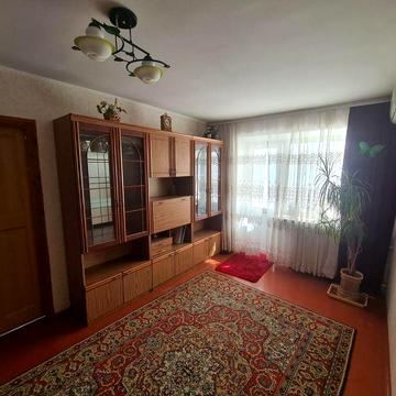 Продаю 2х комнатную квартиру.