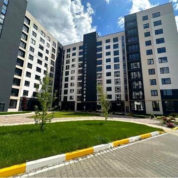 Однокімнатна квартира в розвиненому районі!Мінімальне оформлення!