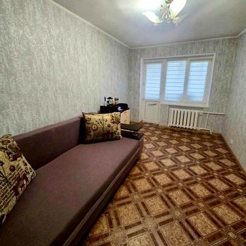 Каштанова вул., 22