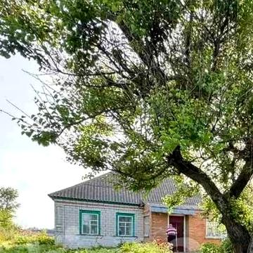 • Продається будинок у с. Мала Каратуль.