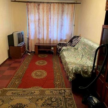 Сдам 2 ком квартиру М. Грушевского